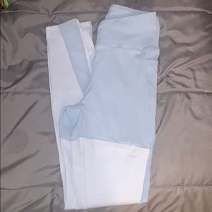 NikkiB Gymshark leggings season 1